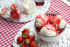 Equi's Strawberries & Cream